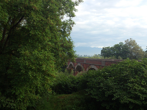 Bridge over river Po