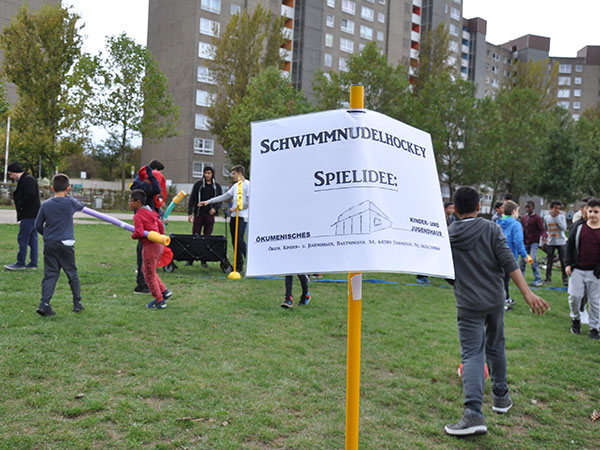 Die V.I.P.eers präsentieren eine Erfindung des ÖKJH...