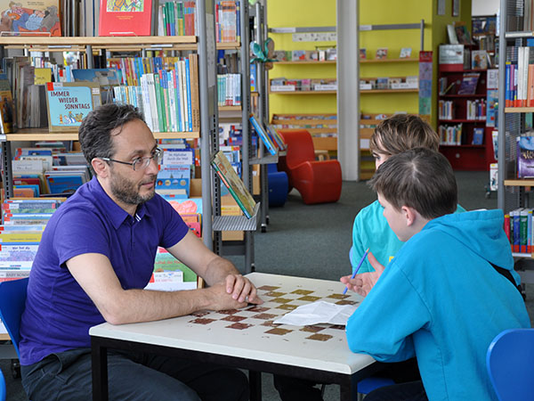 "Konstant blieb die Suche nach Heimat (...) Home is where your heart is." 