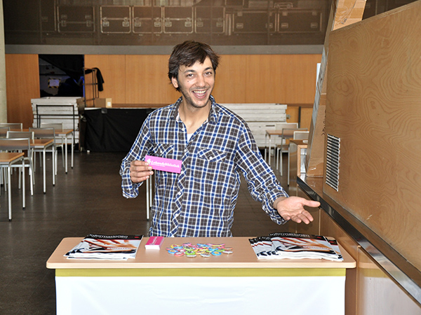 Marc mit Lesezeichen (engl. "Bookmark")