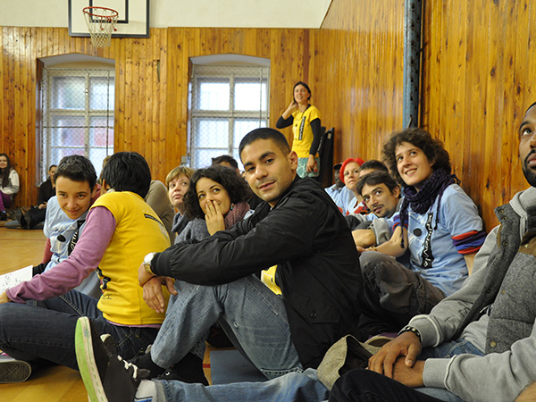 Nassim (in the middle)