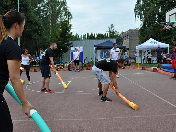 Die Gunners vs. V.I.P.eers I