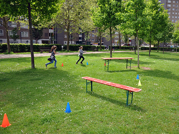 Spiele-Parcours-Station "Eierlaufen"