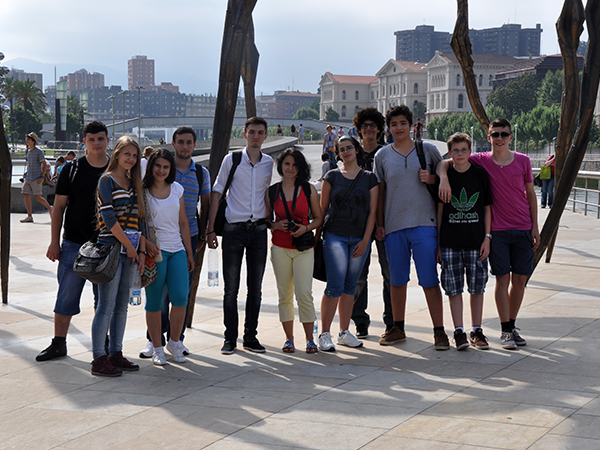 Group Picture with Giant Spider